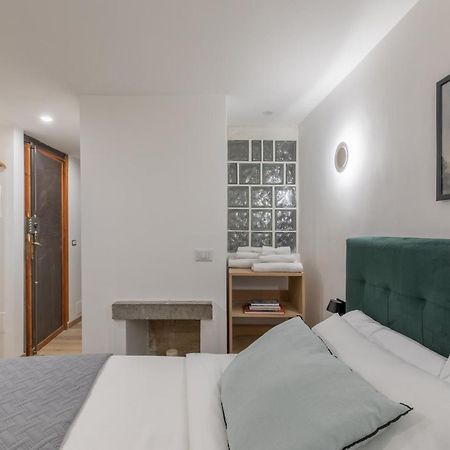 Apartament Iflat Small Studio In The Heart Of Trastevere Rzym Zewnętrze zdjęcie